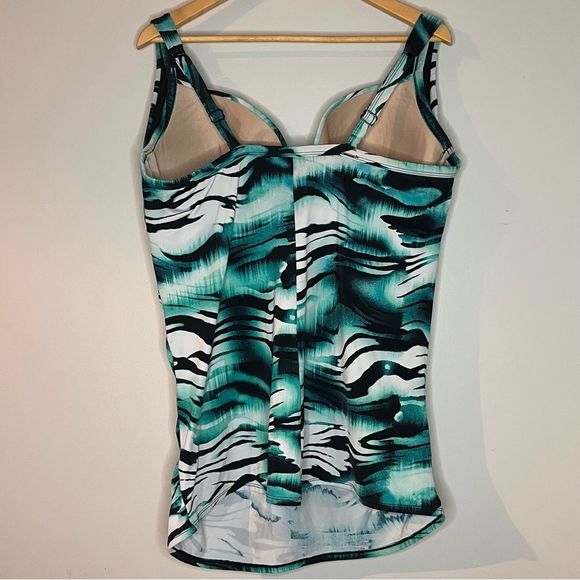 #86 Cacique Vibrant Print Curvy Swim Top with Full Underwire Push Up Bra 40DDD - Picture 2 of 9